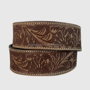 Ceinture en cuir de vache véritable de style western, personnalisable en gros, pour hommes et femmes, avec boucle en laiton solide et interchangeable. - Product Image 3
