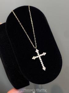 จี้เพชรทรงกลมคลาสสิกแบบเจียระไนบริลเลียนท์ เพชรเลี้ยงในห้องปฏิบัติการ ความใส VVS VS เครื่องประดับคุณภาพสูงที่ยั่งยืน สร้อยทองคำระยิบระยับ - Product Image 5