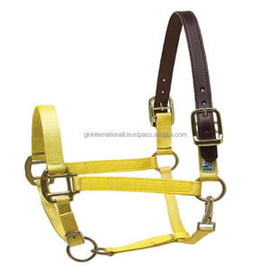 Correa de nailon de alta calidad Halter de caballo de nailon multicolor con corona de cuero y herrajes de latón ajustables de acero inoxidable - Product Image 2