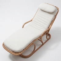 Chaise longue de jardin en rotin naturel faite à la main avec coussins et oreillers – Mobilier d'extérieur design pur