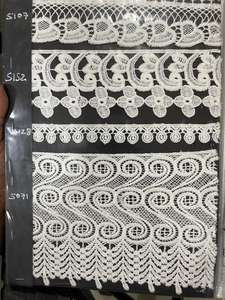 Dentelle GPO de créateur, confectionnée avec des détails de broderie complexes, idéale pour la fabrication de vêtements et l'utilisation dans les boutiques de mode. - Product Image 3