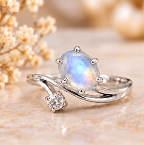 Rainbow Moonstone Gemstone <b>Ring</b>, 925 Sterling Silver <b>Ring</b>, Oval Moonstone Jewelry, Elegant <b>Statement</b> <b>Ring</b> - Product Image 2