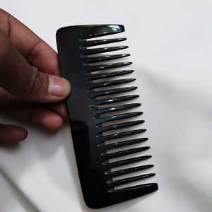 Handcrafted High Gloss Buffalo Horn Hair <b>Comb</b> <b>Wide</b> Tooth Luxury Detangling <b>Comb</b> at Wholesale Price - Product Image 2