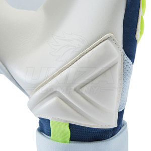 Gants de gardien de but en cuir professionnels avec coutures robustes et matériaux durables pour l'entraînement intensif en extérieur - Product Image 4