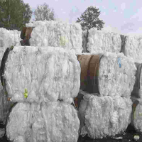 Flocons de polyéthylène basse densité de qualité industrielle pour moulage par injection, déchets plastiques post-industriels pour le recyclage des plastiques