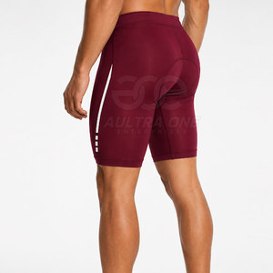 Shorts de cyclisme pour hommes au design moderne, taille élastique, matière extensible douce et unie, idéal pour les activités sportives, le cyclisme et les entraînements quotidiens - Product Image 2