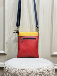 Nouveau sac à bandoulière en cuir recyclé occidental Multi couleur sac à main de vente chaude femmes élégant Unique sac à bandoulière multicolore - Product Image 5