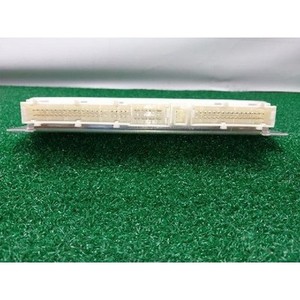 Module de commande de suspension pneumatique d'occasion GENUINE P68250080AA - Product Image 3