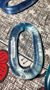 Décoration intérieure : Chaînes en résine personnalisables, très grandes et aux couleurs claires, maillons en résine multicolores de grande taille disponibles. - Product Image 6