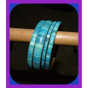 กำไลข้อมือเรซิ่นและไม้ดีไซน์หรูหราจาก RR ENTERPRISES พร้อมอุปกรณ์ตกแต่งลูกปัด ดีไซน์ทันสมัย ผลิตในอินเดีย - Product Image 5