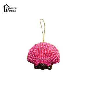 Amuleto de Bordado con Cuentas Hecho a Mano con Diseño de Taxi de Nueva York, Premium, Navideño, Moderno, Elegante, Lujoso y de Última Moda - Product Image 4