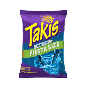 Chips de tortilla roulées Takis Blue Heat épicées en gros avec emballage bleu vibrant en cartons en vrac pour présentoirs de magasins de détail - Product Image 4