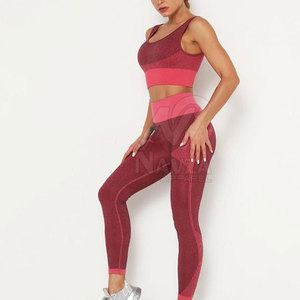 Conjunto de Yoga para Mujer con Diseño Nuevo y Logotipo Personalizado, Conjunto de Yoga de Secado Rápido y Transpirable para Mujer - Product Image 3
