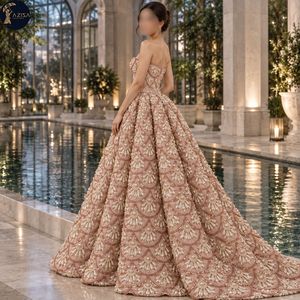 ผ้าตกแต่งด้วยลูกปัดมุกแบบสแกลลอป พร้อมลวดลายหยดน้ำและรายละเอียดสีโรสโกลด์ |   ผ้าเนื้อดีสำหรับชุดเจ้าสาวและชุดราตรี - Product Image 4