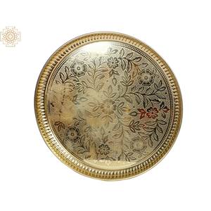 Plaque Pooja en laiton de 11 pouces faite à la main finement gravée fabriquée en Inde - Product Image 3