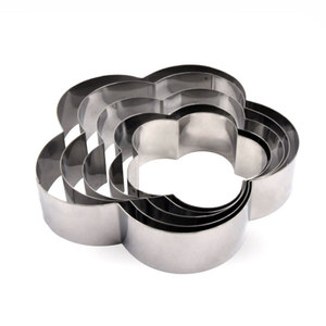 Stainless Steel Eco-Friendly Flower Cookie Cutters Set 4 Piece Biscuit Mold Kit for Baking Fondant Sandwich DIY - Product Image 1