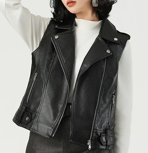 Gilet en cuir léger pour femme, en cuir de vachette véritable, sans manches, avec broderie personnalisée, style motard, en vente - Product Image 3