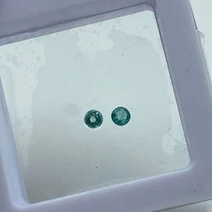 Émeraudes vertes naturelles en vrac, taille brillant ronde, 0,50 carat, 2 pièces, 4 mm, pour la fabrication de bijoux - Product Image 1