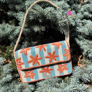 Handmade Coral Starfish Beaded Shoulder Bag Coastal Summer <b>Handbag</b> - Product Image 1