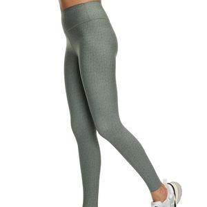 Leggings de yoga sans couture taille haute pour femmes, personnalisables en gros, texturés, en Spandex/Nylon, extensibles dans les quatre sens, respirants, pour la gym et l'entraînement - Product Image 4