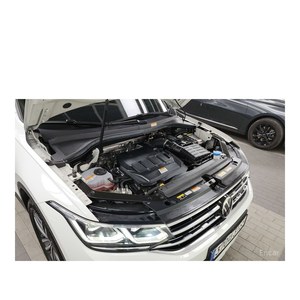 Pour Volkswagen Tiguan 2.0 TDI 4Motion Prestige Modèle décembre 2021 30 553 km Sièges en cuir Volant à gauche Diesel Caméra de recul - Product Image 6