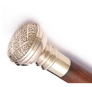Bastón de madera con incrustaciones de latón Ideal para soporte de movilidad, rehabilitación y aventuras al aire libre por AYAANS CREATIONS - Product Image 6