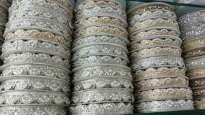 Ribete de encaje con lentejuelas para bordado a máquina, tela de organza soluble en agua ecológica al por mayor - Product Image 5