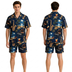 Conjunto de Pantalones Cortos Hawaianos para Hombre, Diseño Floral Vintage Rojo Intenso, Poliéster Transpirable de Alta Calidad, Ropa de Vacaciones Resistente para Resort - Product Image 4