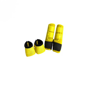 Herraduras de Lujo Bordadas: Elegante Equipo Protector de Nylon Premium con Marca Personalizada - Product Image 4