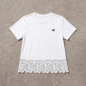 เสื้อยืดคอตตอนสีขาว แขนครึ่งตัว คอกลม ชายเสื้อลูกไม้ เสื้อยืดลำลองใส่ได้ทุกวัน สีพื้น เสื้อผู้หญิงสั่งทำได้ เนื้อผ้าถักระบายอากาศ ODM - Product Image 3