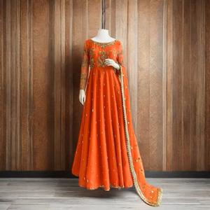 Elegante Lehenga Choli Tradicional de Seda FASHIONISTA INTERNATIONAL, Estilo Georgette, Largo hasta el Suelo, para Bodas y Otras Ocasiones - Product Image 5