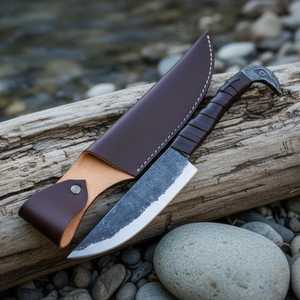 Cuchillo utilitario SHARP POINT TRADES con punta de acero, hoja recta de 0.5 mm de grosor, mango de madera, funda de cuero, 6.7 pulgadas de largo - Product Image 5