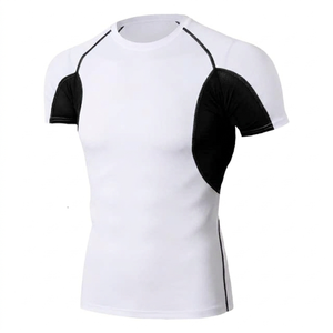 Camiseta de Compresión para MMA y BJJ, para Entrenamiento, Unisex, de Spandex/Poliéster, Manga Corta, Teñida, UPF50+, Secado Rápido, 220g - Product Image 2