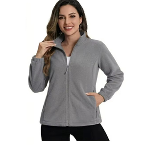 Veste zippée intégrale de luxe personnalisée pour femme – Vêtement d'extérieur athlétique haut de gamme - Product Image 1