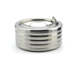 Cenicero para Exteriores con Tapa Abatible, Cenicero de Acero Inoxidable, Cenicero Metálico Resistente al Viento para Uso en Interiores o Exteriores - Product Image 4