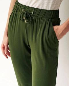 Jogging pour femmes confortables et décontractés avec cordon de serrage ajustable à la taille, parfaits pour un usage quotidien, avec poches latérales - Product Image 4