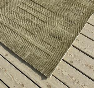 Alfombra de Lana Hecha a Mano Estilo Marroquí, Alfombra Bereber Geométrica Neutral para Sala de Estar y Dormitorio - Product Image 1