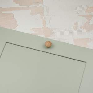 Tiradores y pomos de madera ecológicos con acabado natural, aptos para horno. - Product Image 3