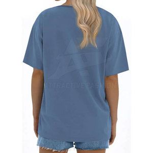T-shirt Oversize Tendance en Tissu Respirant de Qualité – Coupe Ample et Décontractée pour Tenue Quotidienne Moderne - Product Image 3