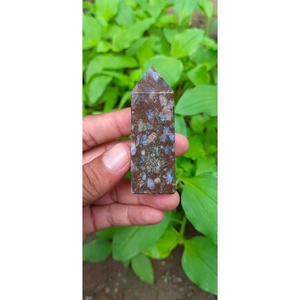 Baguette de guérison en quartz rouge de qualité supérieure en forme de tour sculptée décoration de la maison Feng Shui Unique pour la fabrication de bijoux artisanat en cristal - Product Image 3