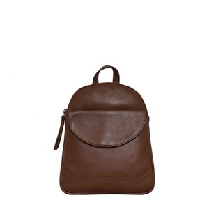 กระเป๋าเป้สะพายหลังหนัง Nappa แบบทำด้วยมือคุณภาพสูงสไตล์วินเทจเรขาคณิตหนังแท้ผู้ผลิตชั้นนำของอินเดีย - Product Image 1