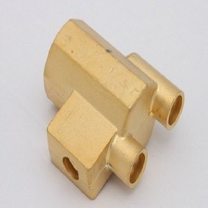Componente de Soporte Adaptador de Pivote de Fundición de Precisión Personalizada, Servicio de Fundición por Cera Perdida para Automoción y Tractores - Product Image 2