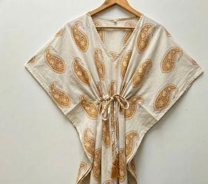 Caftán de algodón hecho a mano con estampado a mano, vestido de verano bohemio para mujer, ideal para la playa. - Product Image 6