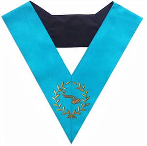 Cuello de oficiales de banquete - Rito Groussier francés, bordado a mano con hilo de oro. - Product Image 1