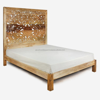 Lit indien fait à la main en bois sculpté lit king size meubles de chambre à coucher finition naturelle bois sculpté lit qualité meilleur mobilier 2024