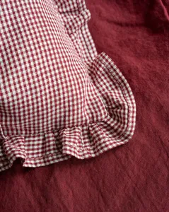 Funda de Almohada de Lino a Cuadros Rojos con Volantes, Funda de Almohada Lumbar con Volantes, Funda de Cojín Decorativa a Cuadros Rojos con Borde con Volantes - Product Image 3