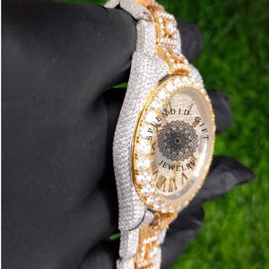 Splendide montre de luxe en diamant, cadran analogique à chiffres romains, bracelet en argent, boîtier de 28 mm, cristal saphir, mouvement à quartz - Product Image 4