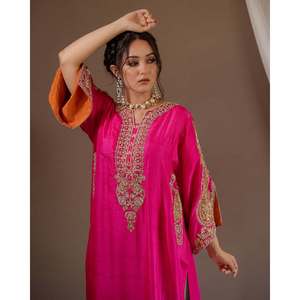 Ensemble de vêtements de fête pour femmes brodées Plazzo Top et Dupatta - Product Image 6