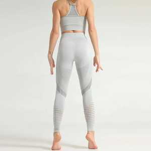 Conjunto de yoga sin costuras para mujer, conjunto de yoga con logo personalizado, leggings de cintura alta y top corto, ropa de gimnasio, conjunto de primera calidad. - Product Image 6