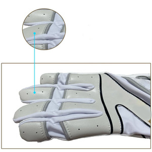 Guantes de bateo de béisbol de calidad profesional, hechos con cuero Cabratta 100% de primera calidad, con logotipo y diseño personalizados. - Product Image 4